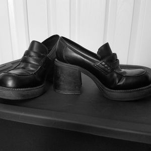 ** 3/$30 ** Black penny loafer heels